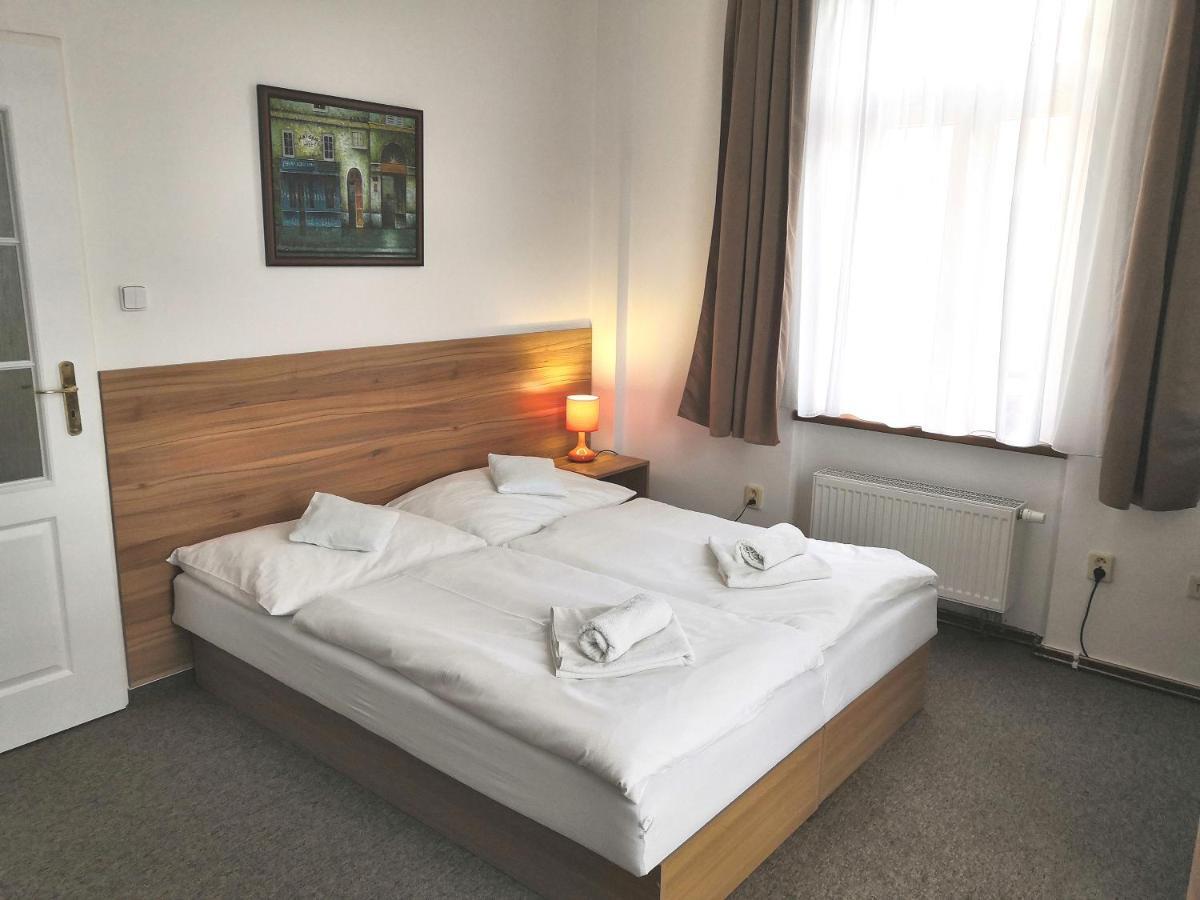 Uherský Brod Hotel U Brany מראה חיצוני תמונה