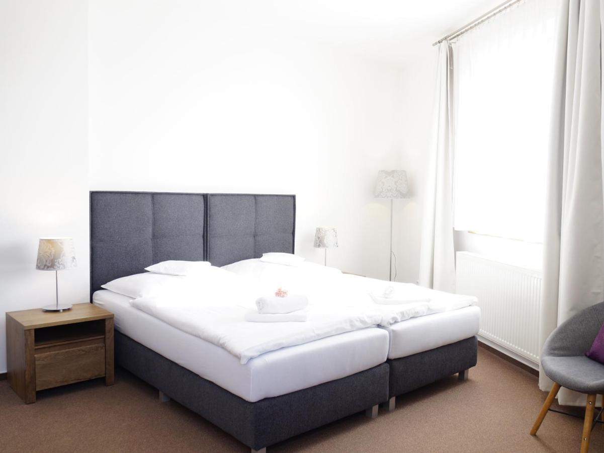 Uherský Brod Hotel U Brany מראה חיצוני תמונה